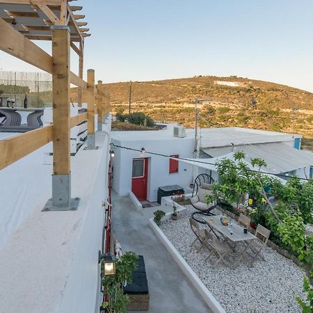 Milos Guesthouse Triovasálos المظهر الخارجي الصورة