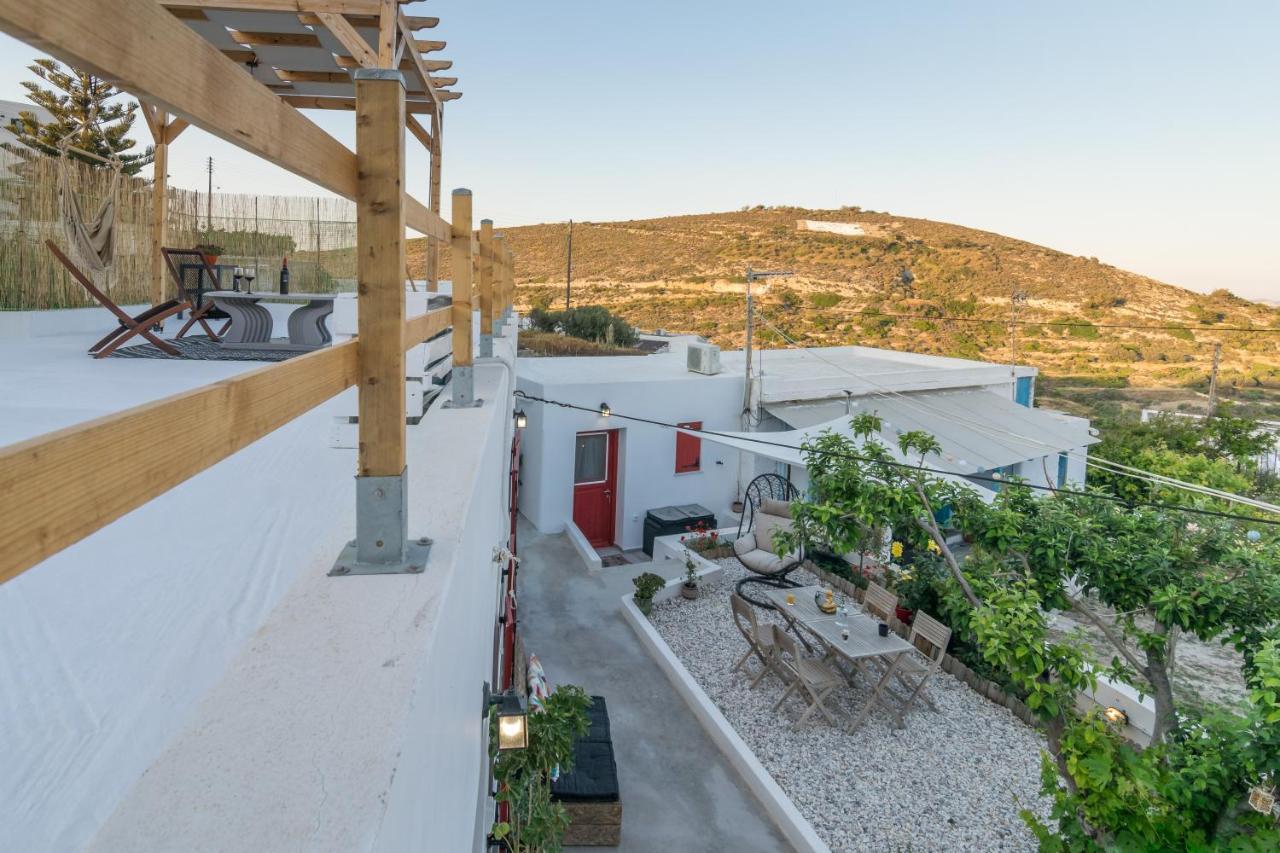 Milos Guesthouse Triovasálos المظهر الخارجي الصورة